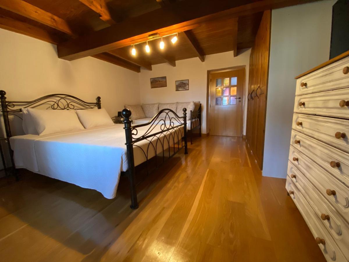 Готель Pegasus House Corinth Екстер'єр фото