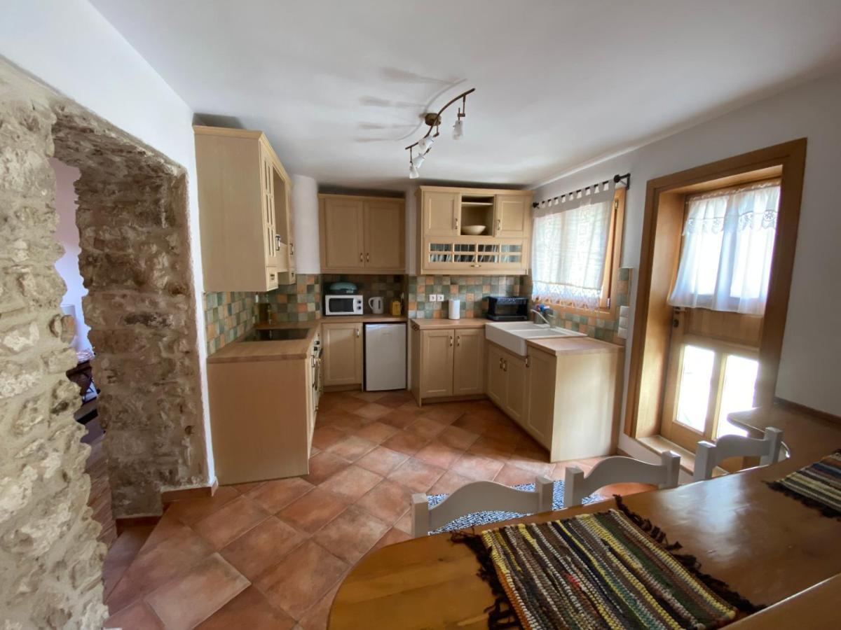 Готель Pegasus House Corinth Екстер'єр фото