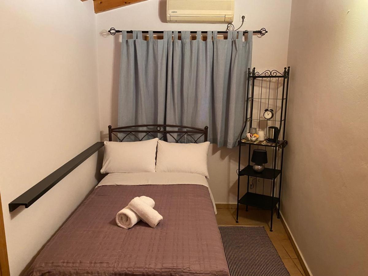 Готель Pegasus House Corinth Екстер'єр фото
